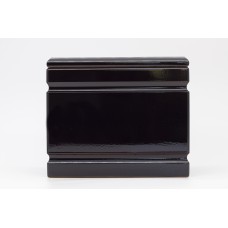 Urna fa iker barna színben